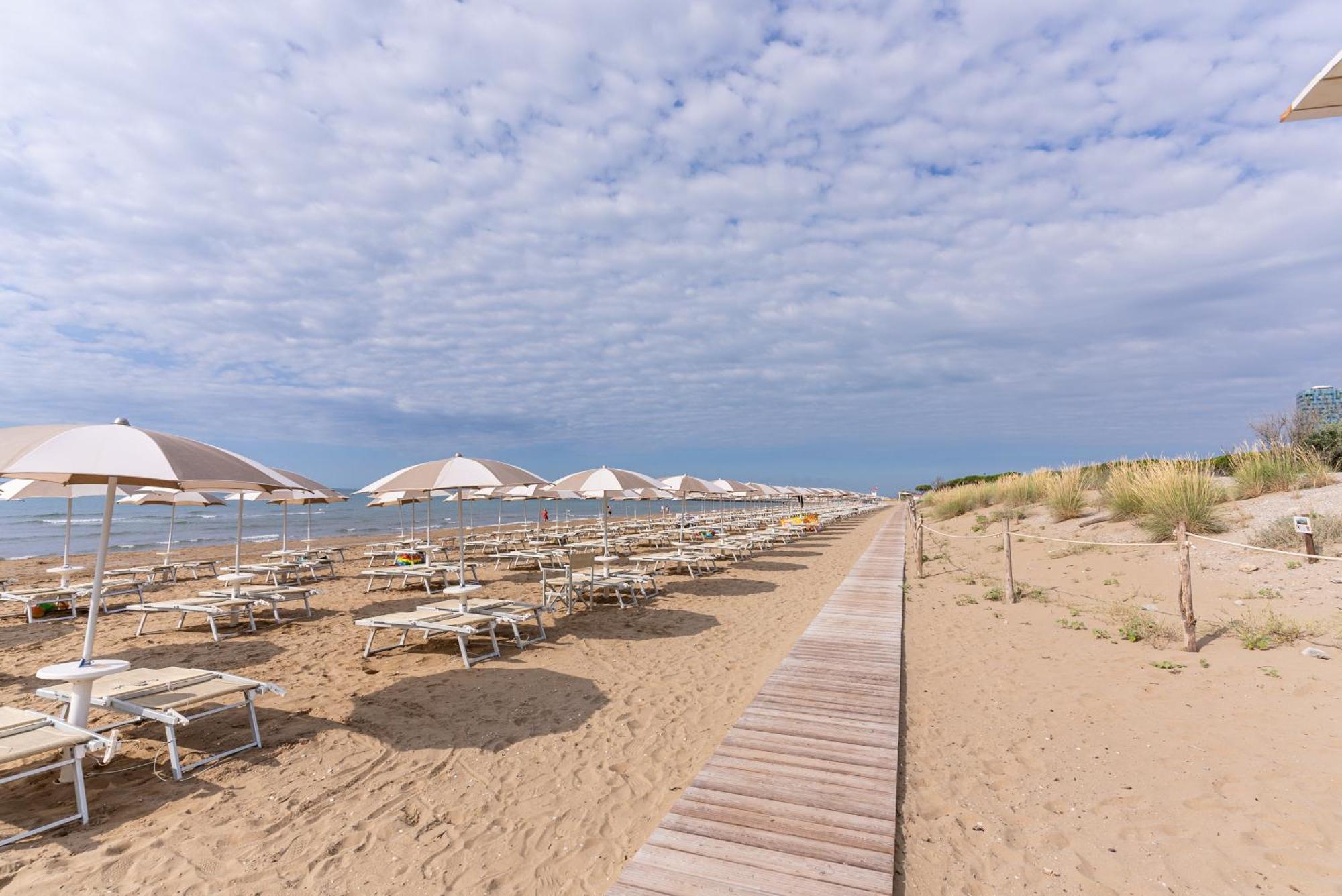 Jesolo Mare Family Camping Village Esterno foto